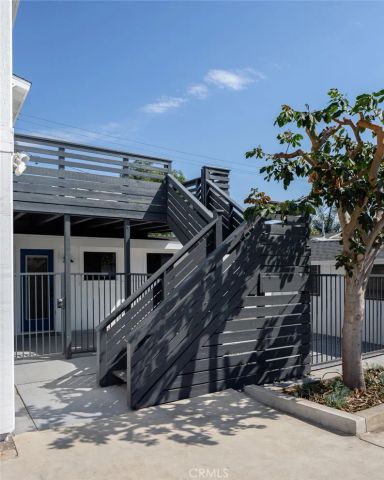 2097 Maple, Costa Mesa, CA 92627