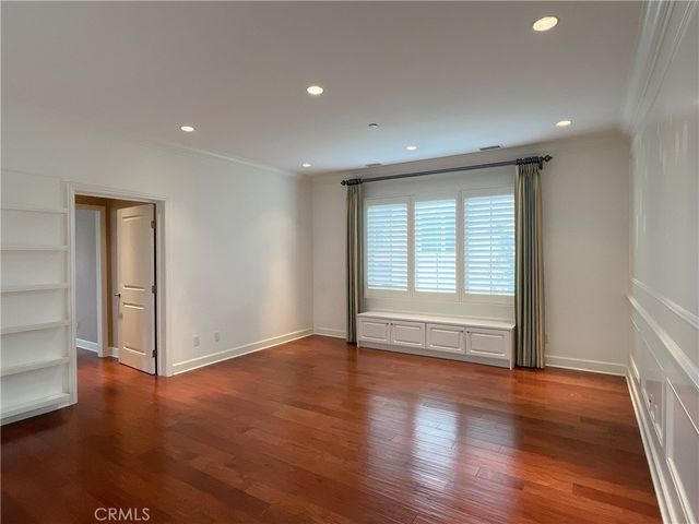 64 Berkshire, Irvine, CA 92620