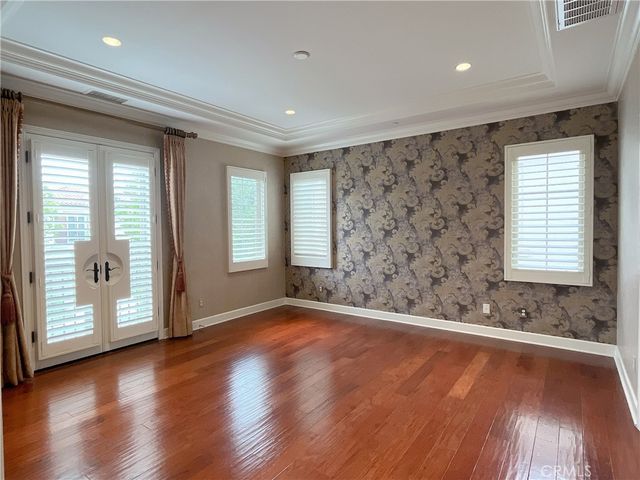 64 Berkshire, Irvine, CA 92620