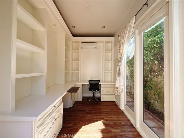 64 Berkshire, Irvine, CA 92620