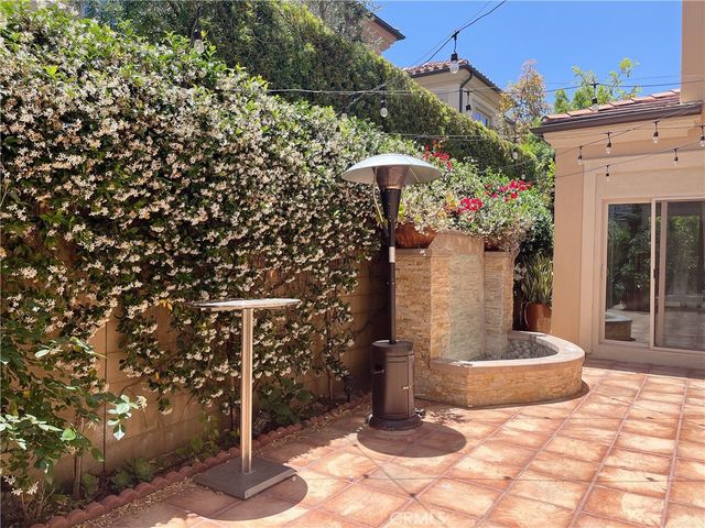 64 Berkshire, Irvine, CA 92620