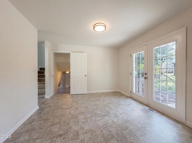 3609 Arrowwood Drive, Raleigh, NC 27604