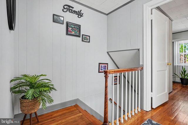 2461 ADRIAN ST, Harrisburg, PA 17104