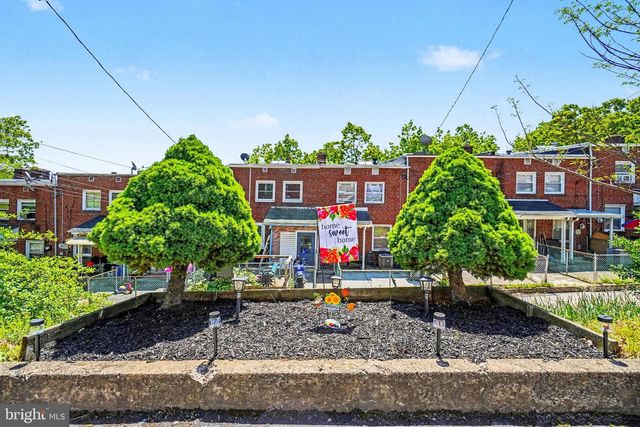 2461 ADRIAN ST, Harrisburg, PA 17104