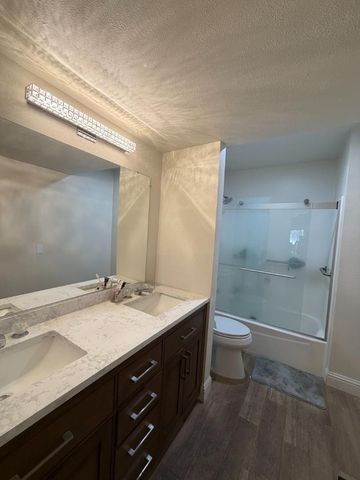 11651 Poplar Street, Loma Linda, CA 92354