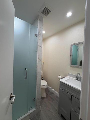 11651 Poplar Street, Loma Linda, CA 92354