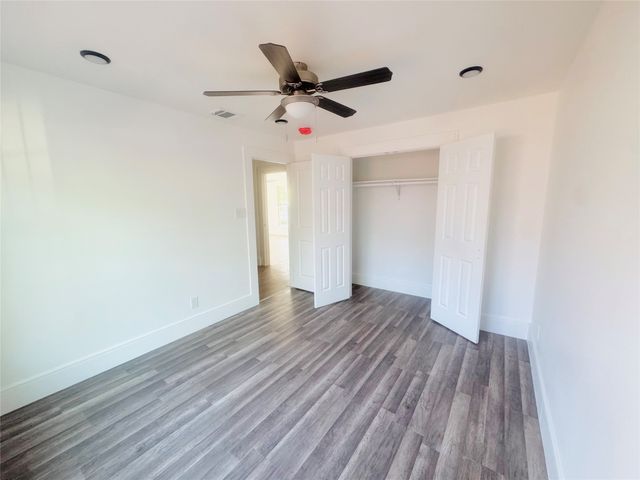 1706 N Wilhite Street, Cleburne, TX 76031