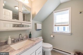 777 DEPOT LN, Quakertown, PA 18951