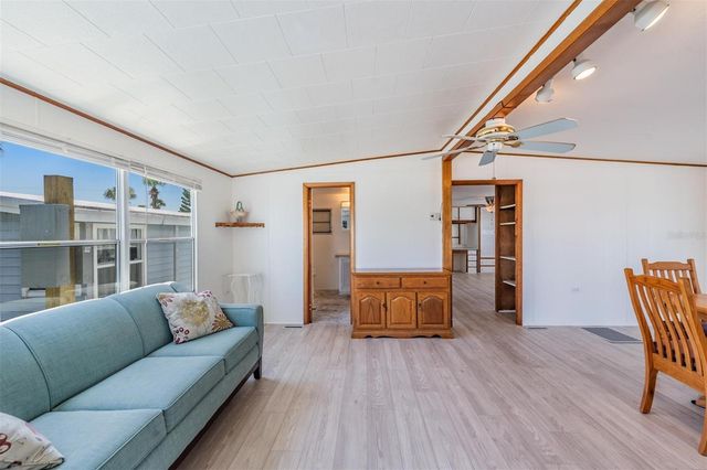 4851 W GANDY BLVD B7L46, Tampa, FL 33611