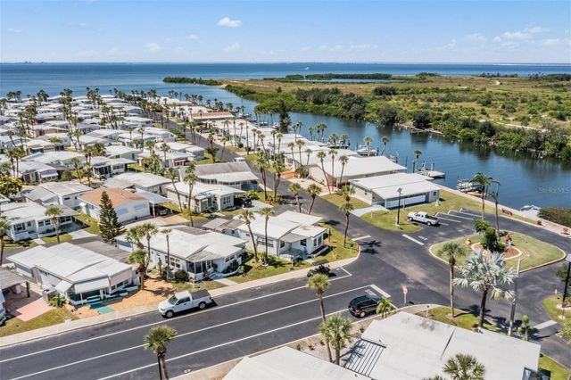 4851 W GANDY BLVD B7L46, Tampa, FL 33611