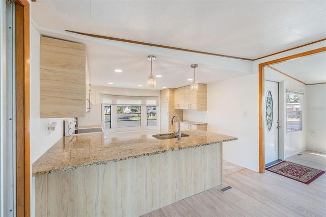 4851 W GANDY BLVD B7L46, Tampa, FL 33611