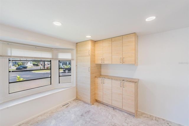 4851 W GANDY BLVD B7L46, Tampa, FL 33611