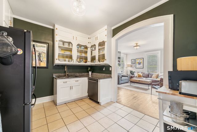 161 Olive Street, New Haven, CT 06511