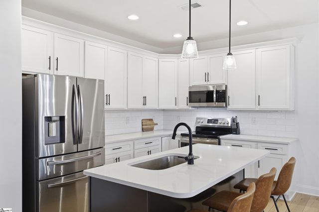 109 Wakelon Drive, Greer, SC 29651