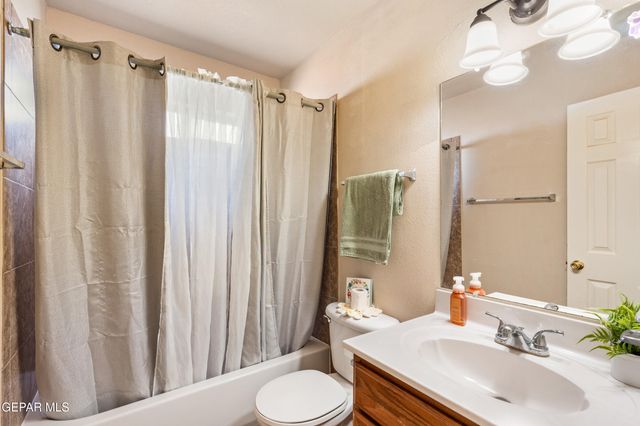 5950 Katelyn Gray Circle, El Paso, TX 79924