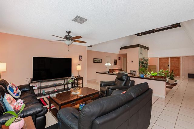 4961 SW 94TH Avenue, Cooper City, FL 33328