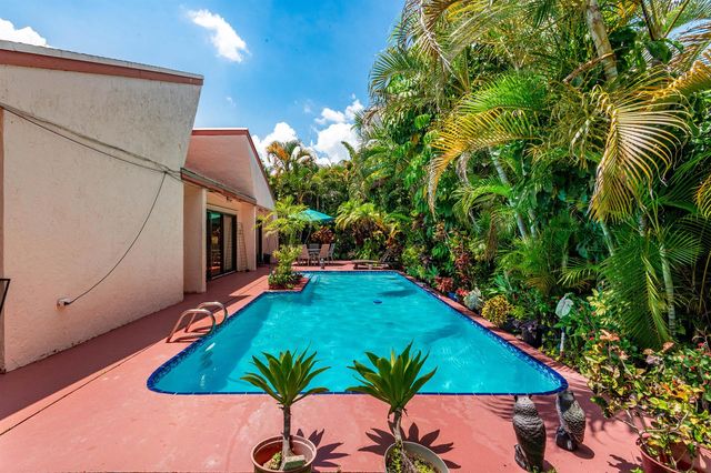 4961 SW 94TH Avenue, Cooper City, FL 33328
