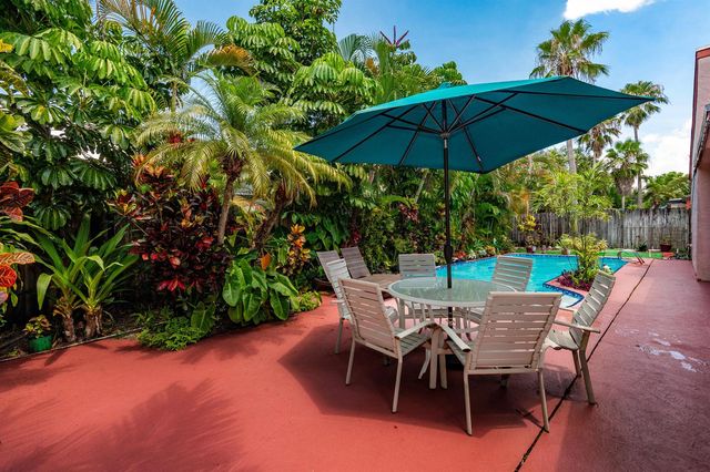 4961 SW 94TH Avenue, Cooper City, FL 33328