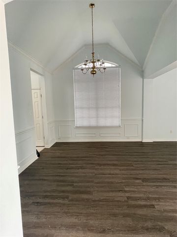 513 Hickory Drive, Murphy, TX 75094