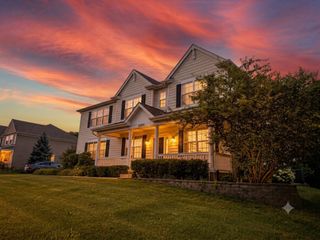 3091 Long Common Parkway, Elgin, IL 60124