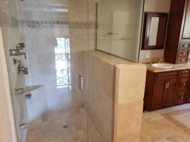 2415 La France St., San Diego, CA 92109