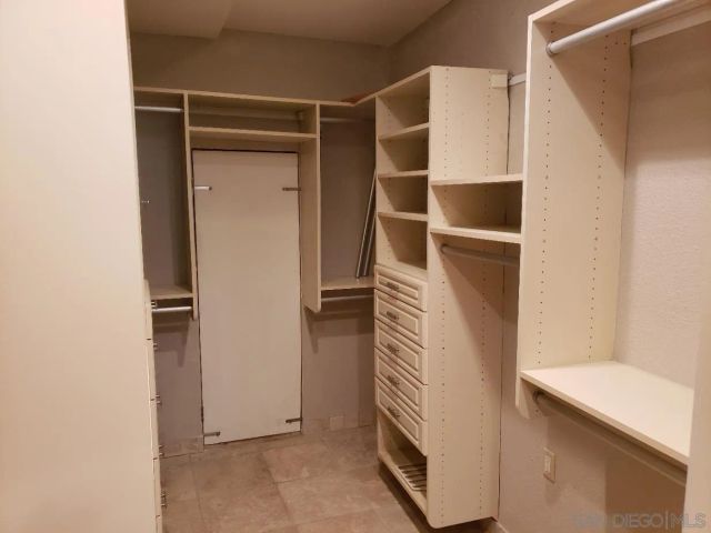2415 La France St., San Diego, CA 92109