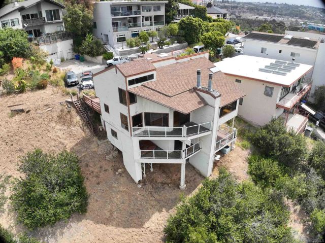 2415 La France St., San Diego, CA 92109