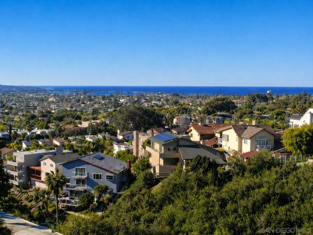 2415 La France St., San Diego, CA 92109
