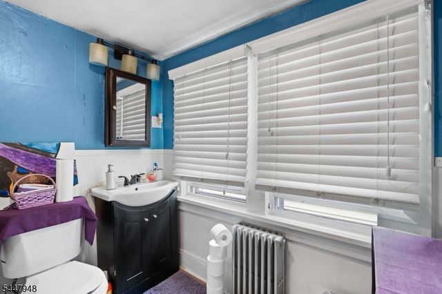 1522 Bower St, Linden City, NJ 07036