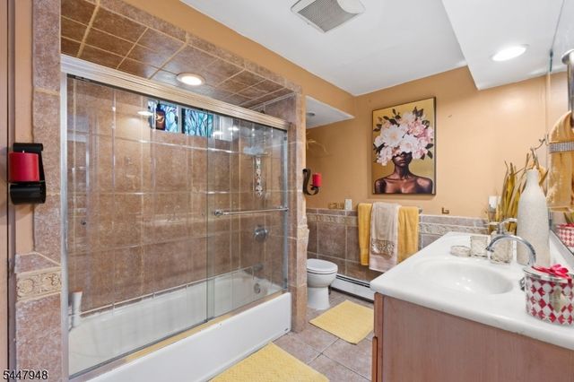 1522 Bower St, Linden City, NJ 07036
