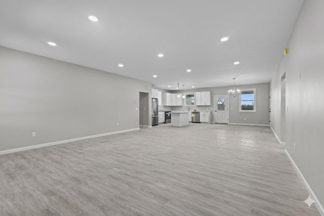 52 East Olive Street, Grand Isle, VT 05458