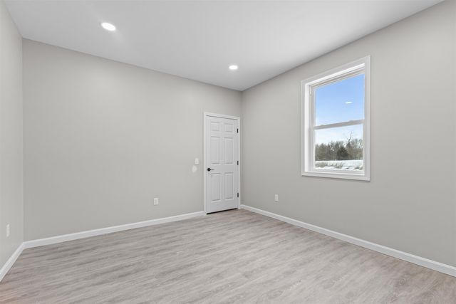 52 East Olive Street, Grand Isle, VT 05458