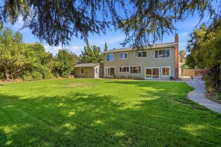 560 Tawny Drive, Pleasanton, CA 94566