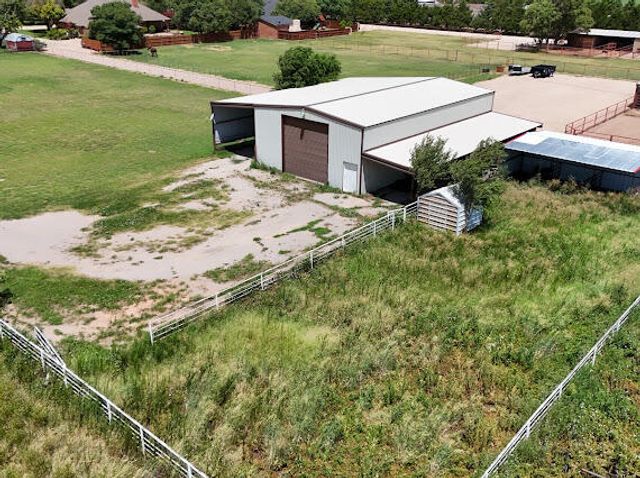 7602 County Rd 3300, Idalou, TX 79329
