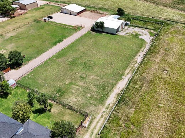 7602 County Rd 3300, Idalou, TX 79329