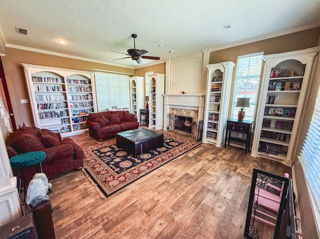 7602 County Rd 3300, Idalou, TX 79329