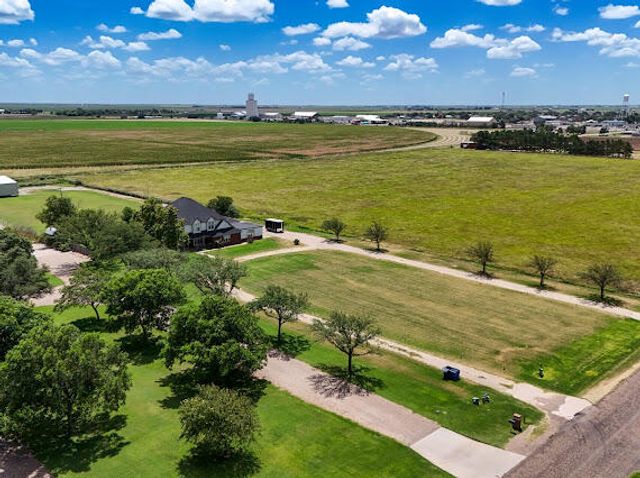 7602 County Rd 3300, Idalou, TX 79329