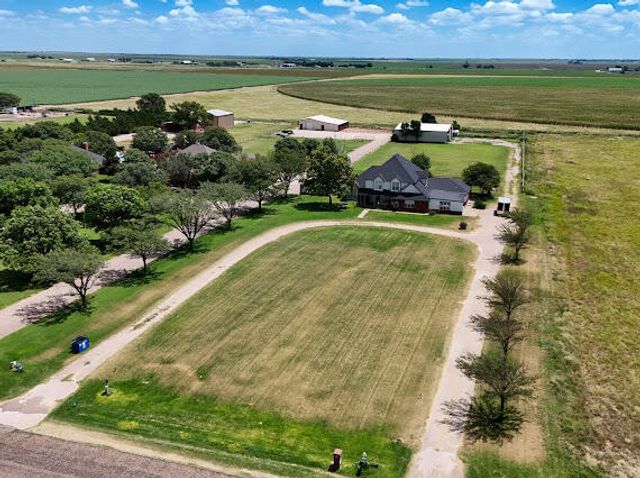 7602 County Rd 3300, Idalou, TX 79329