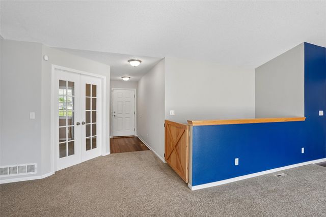 2627 Bent Ridge Court, Des Moines, IA 50320