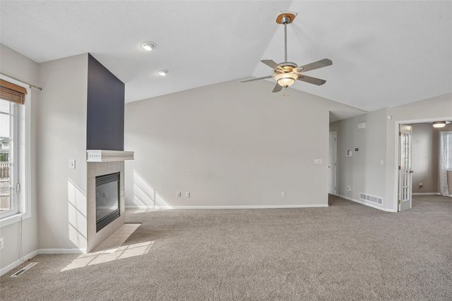 2627 Bent Ridge Court, Des Moines, IA 50320