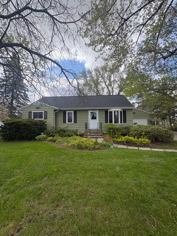 1891 W Moore Road, Spaulding Twp, MI 48601