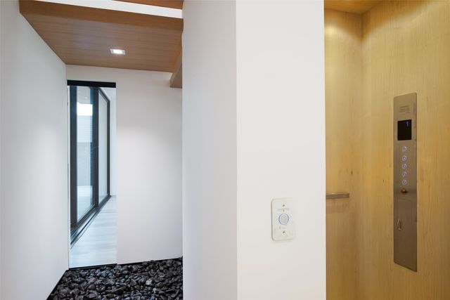 3515 Edgewater Street, Dallas, TX 75205