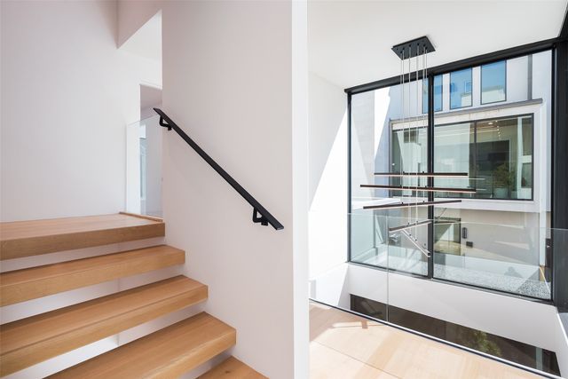 3515 Edgewater Street, Dallas, TX 75205