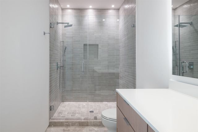 3515 Edgewater Street, Dallas, TX 75205