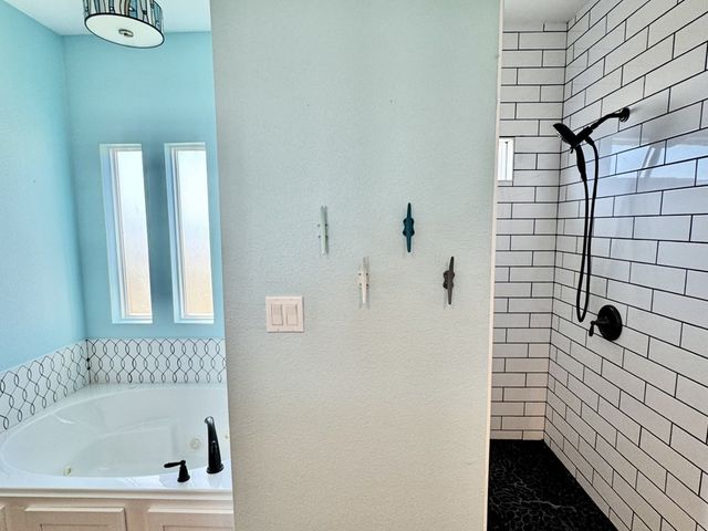 1504 Cape Velero Dr, Rockport, TX 78382