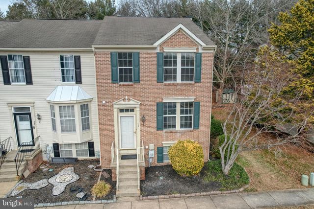 34 PHOTINIA DR, Newark, DE 19702