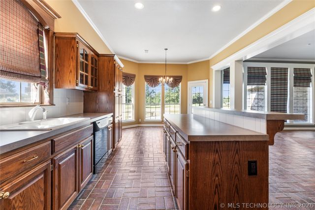 3311 Heritage Drive, Claremore, OK 74019