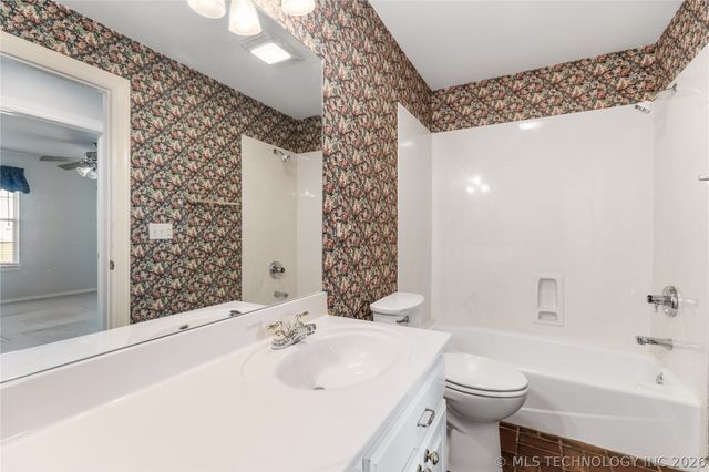 3311 Heritage Drive, Claremore, OK 74019