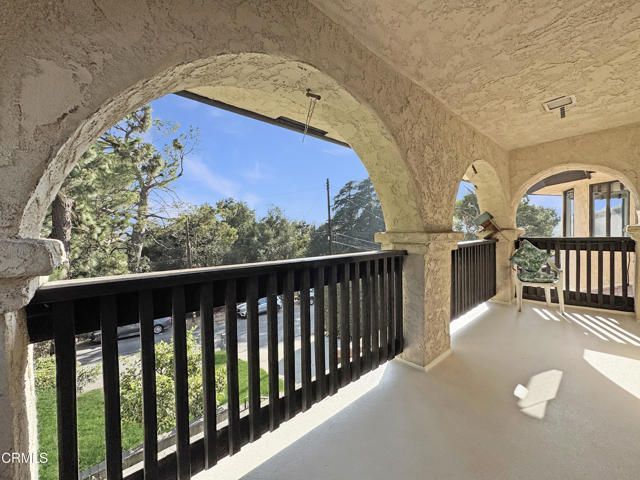 2307 Dorothy Street, La Crescenta, CA 91214