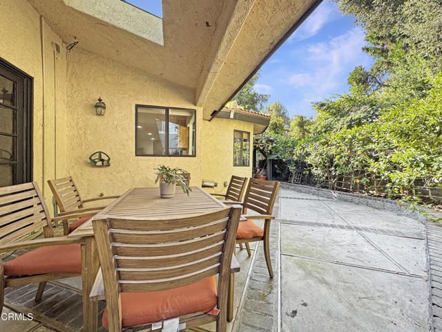 2307 Dorothy Street, La Crescenta, CA 91214